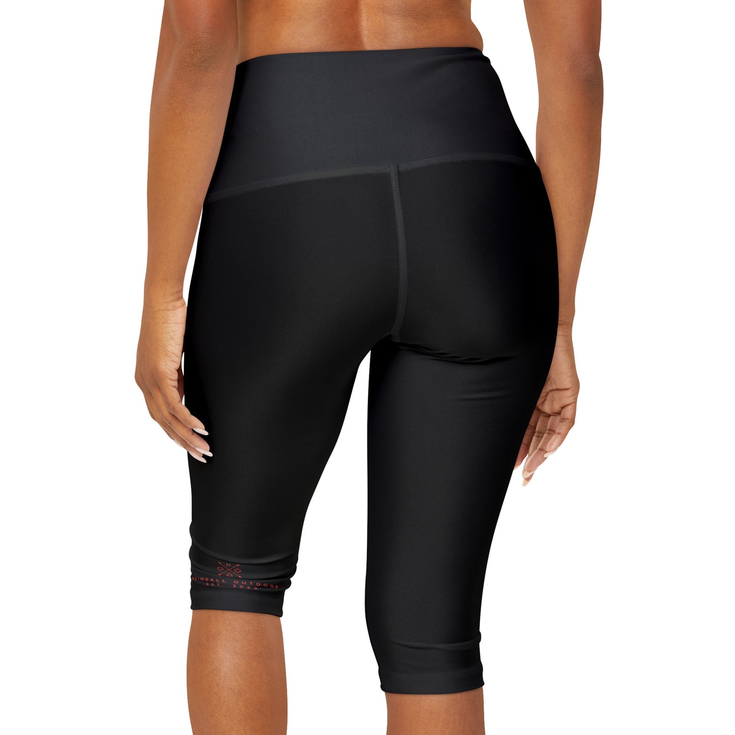 Yoga Capri Leggings (AOP) black